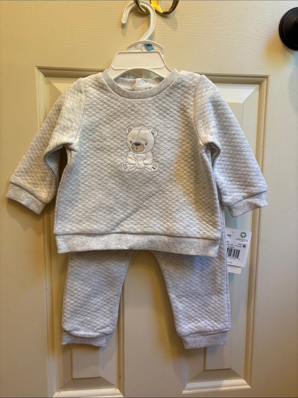 NWT - Little Me - 6M Quilted Infant three-Piece Set with Bear Motif - Light Gray